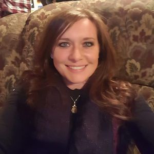 Meet your Posher, Leah